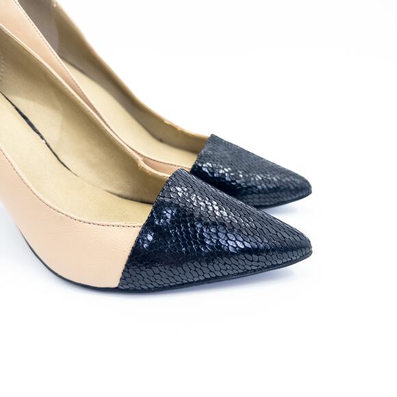 Levity Color Block Lace-Up Stiletto Heels - Size 10 - Picture 2 of 10